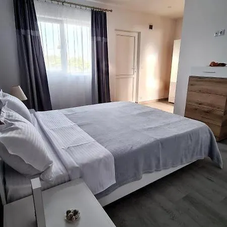 Casa Sonia بيت ضيافة فادو