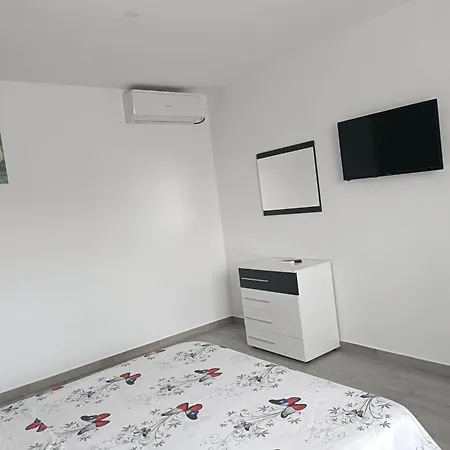 Casa Sonia بيت ضيافة 3*